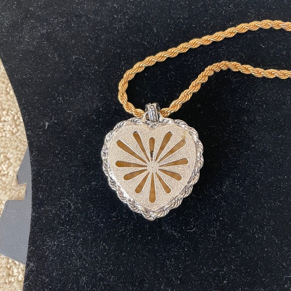 VINTAGE heart pendant necklace - Picture 5 of 6